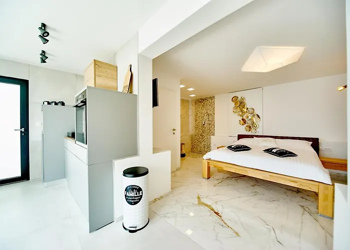 Gallery Luxury & ספליט